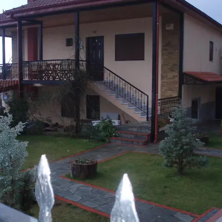 Mythos Guest house