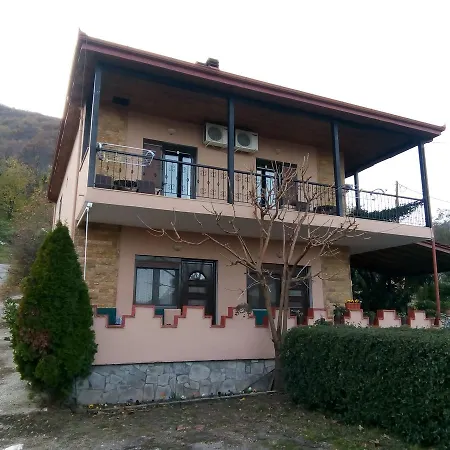 Mythos Guest house *