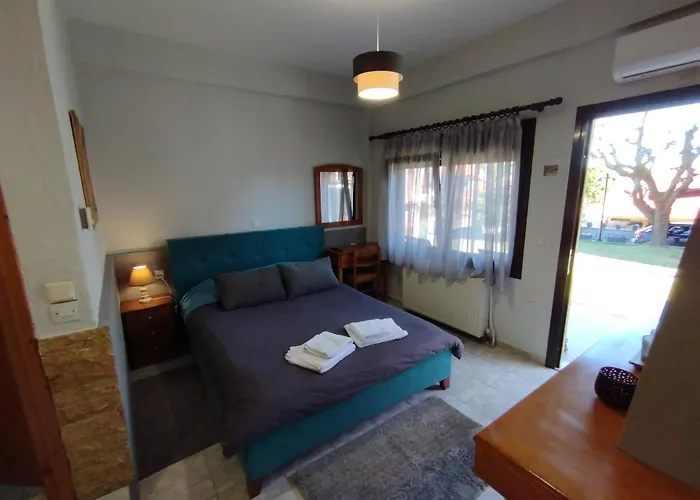 Mythos Πανσιόν 3*