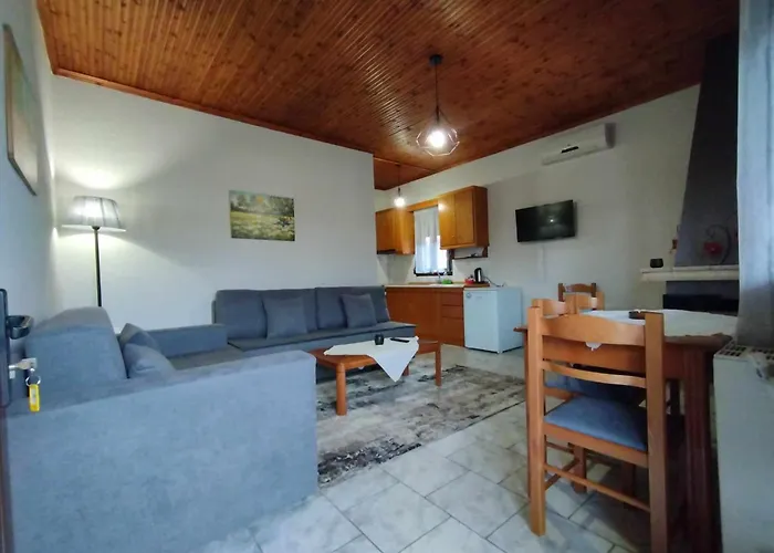 Mythos Πανσιόν 3*