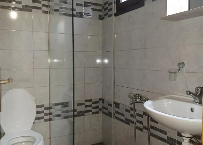 Mythos Πανσιόν Όρμα